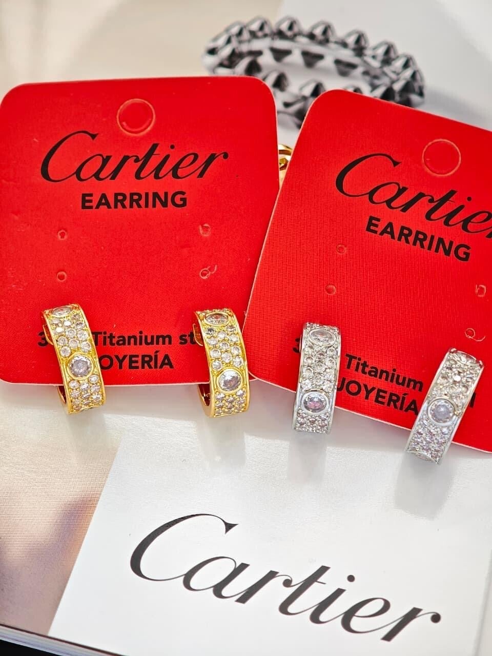 Arracada cartier (eligue el color )