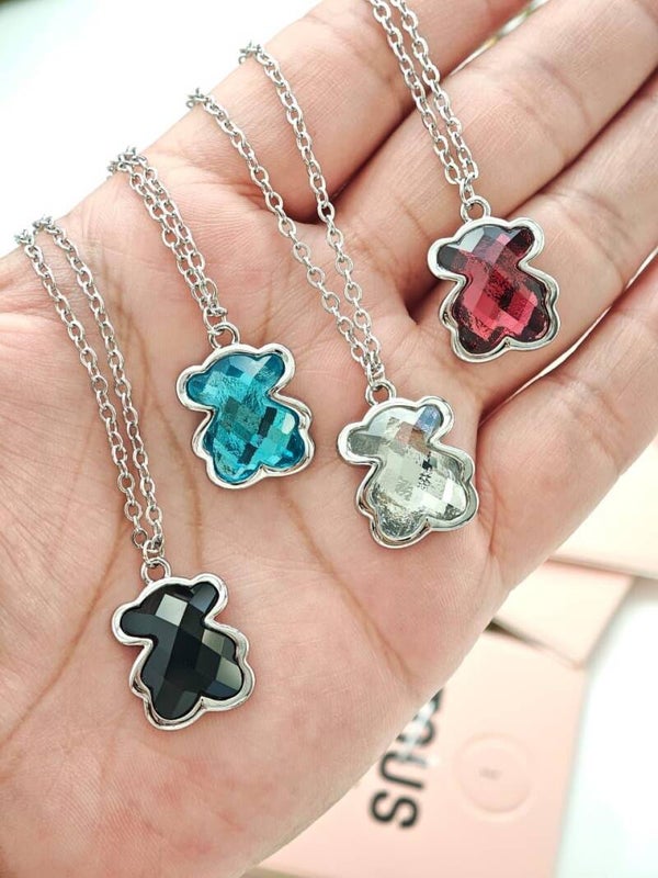 Collar tous plata (eligue el color)