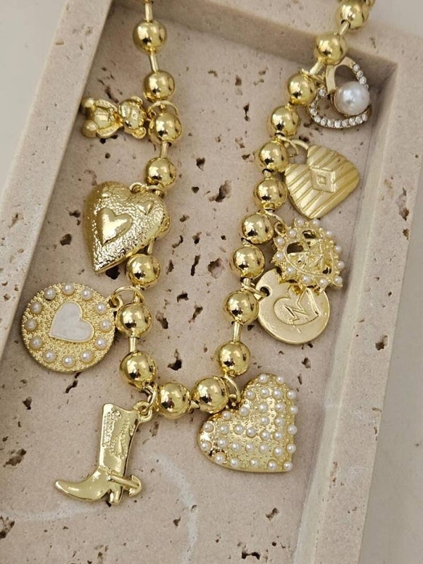 Collar bolas bota