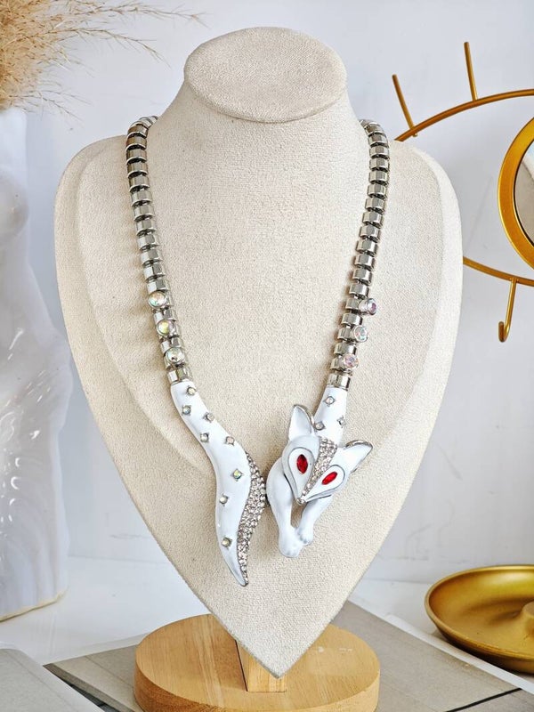 Collar zorro blanco