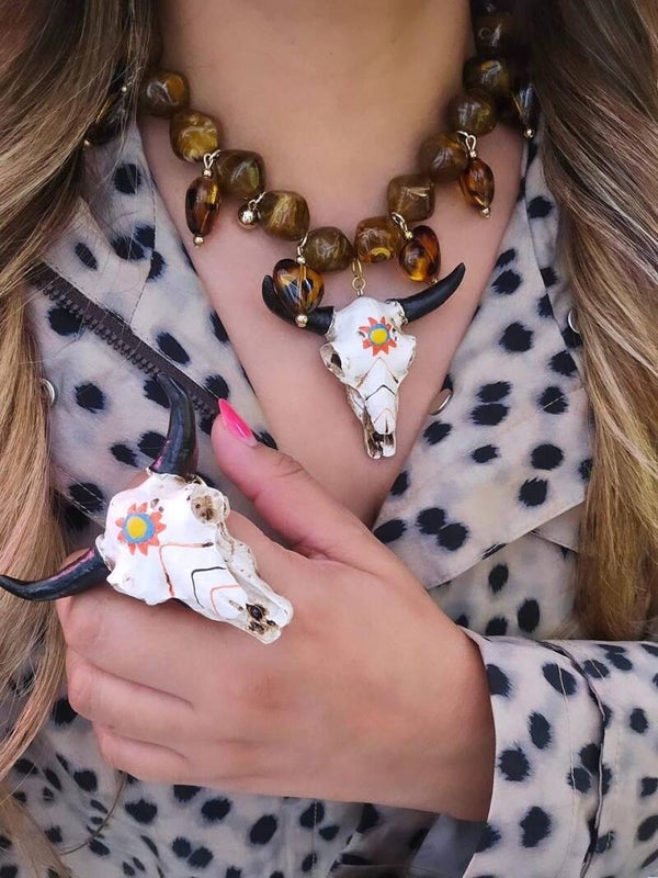 Collar toro pintado a mano