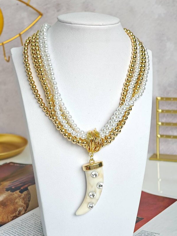 Collar cuerno perla