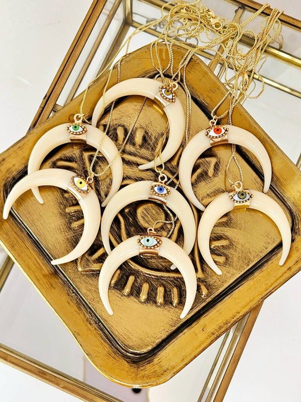 Collar cuerno de marfil y ojo turco
