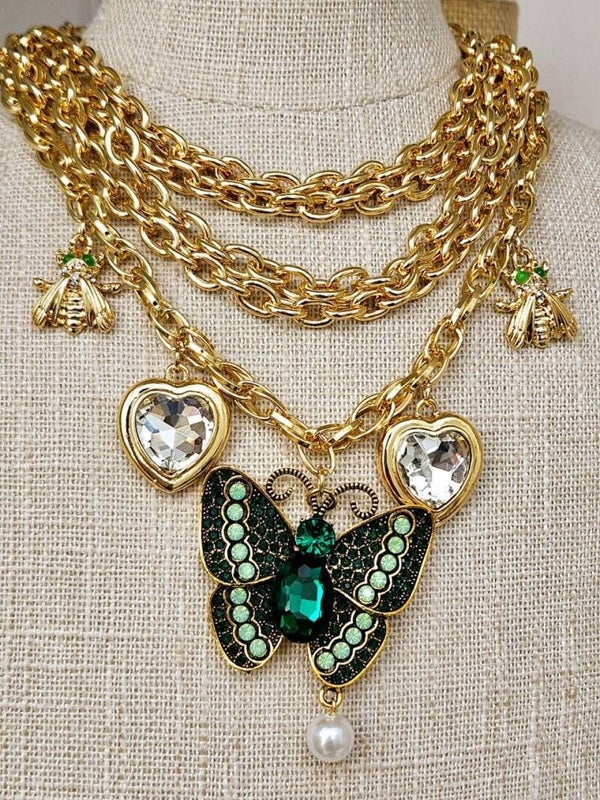 Collar mariposa triple