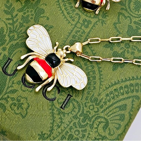 Collar Gucci negro