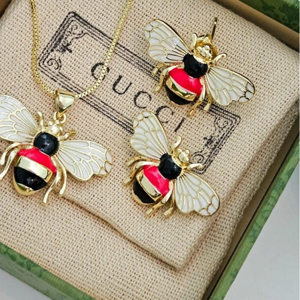 Arete gucci rojo