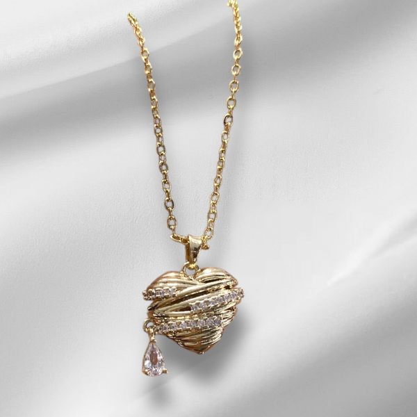 Collar corazon y piedra