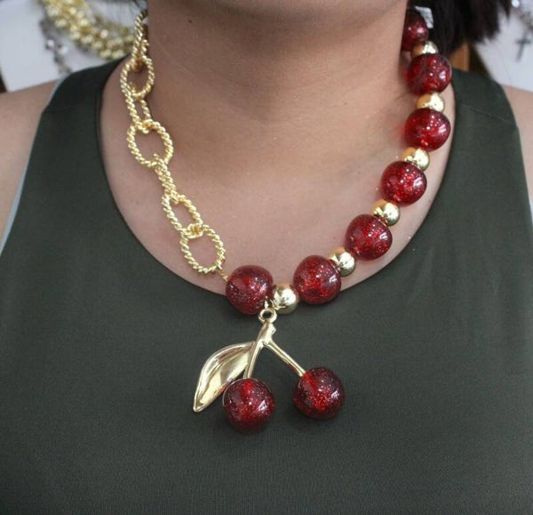 COLLAR CEREZA ROJA