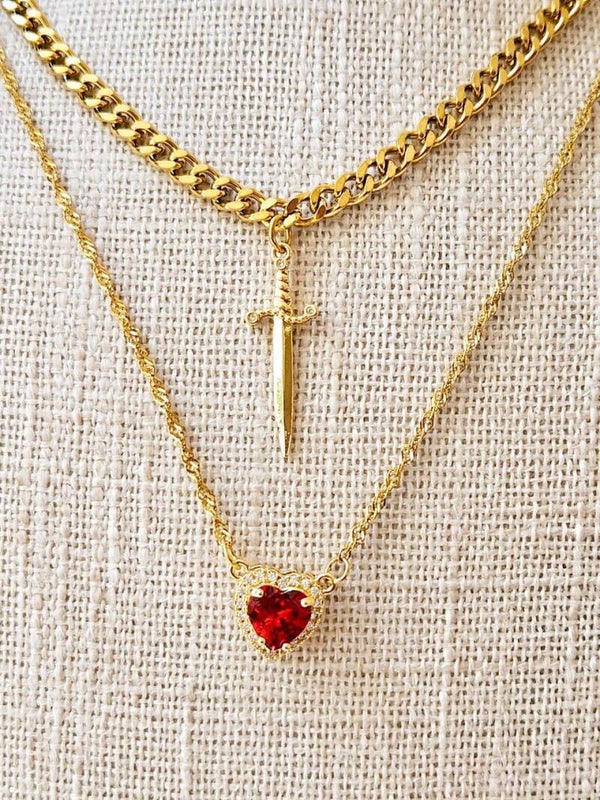 COLLAR DOBLE ESPADA Y CORAZON