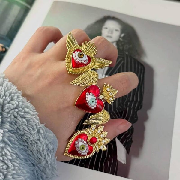 Anillo milagro con ojo real