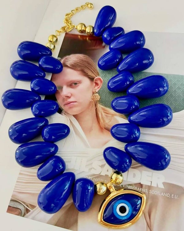 Collar azul y piedra ónix