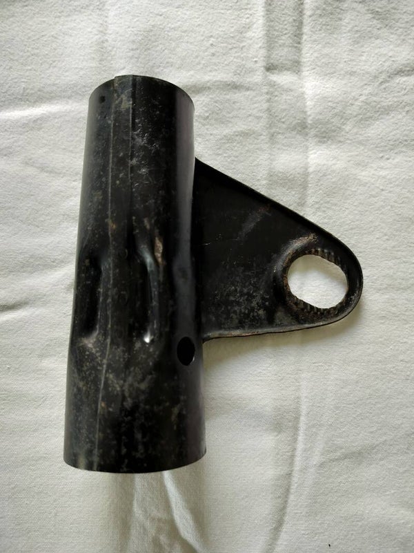 BMW Lampenhalter Scheinwerferhalter links 31421236878