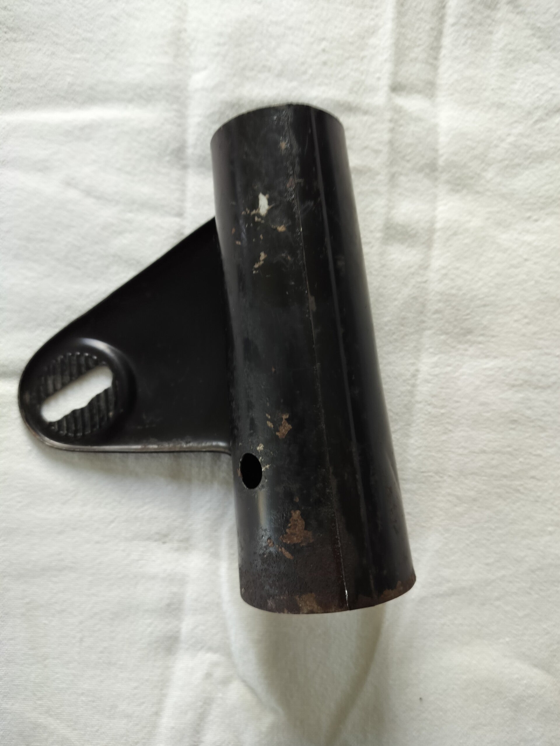 BMW Lampenhalter Scheinwerferhalter rechts  31421236879 R80 R100CS