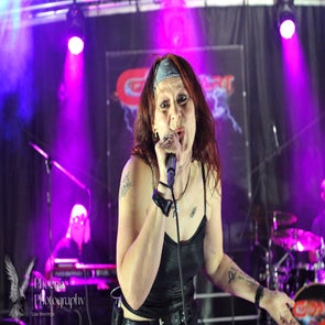 76b1b1fa-6b44-4c50-8f9f-222ffd628421-standard-xj7fy6.jpg