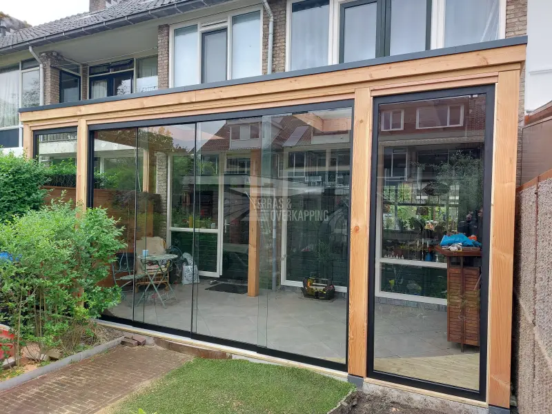 terrasoverkapping-schuifdeuren-terras_en_overkapping-46-standard.webp