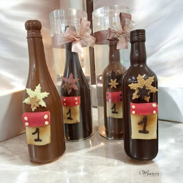 Wijn of Champagnefles (*)