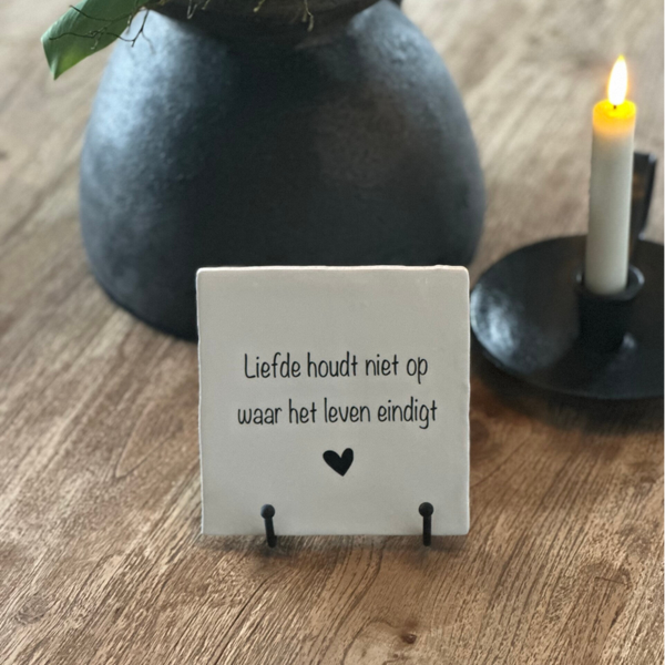 Liefde houdt niet op...