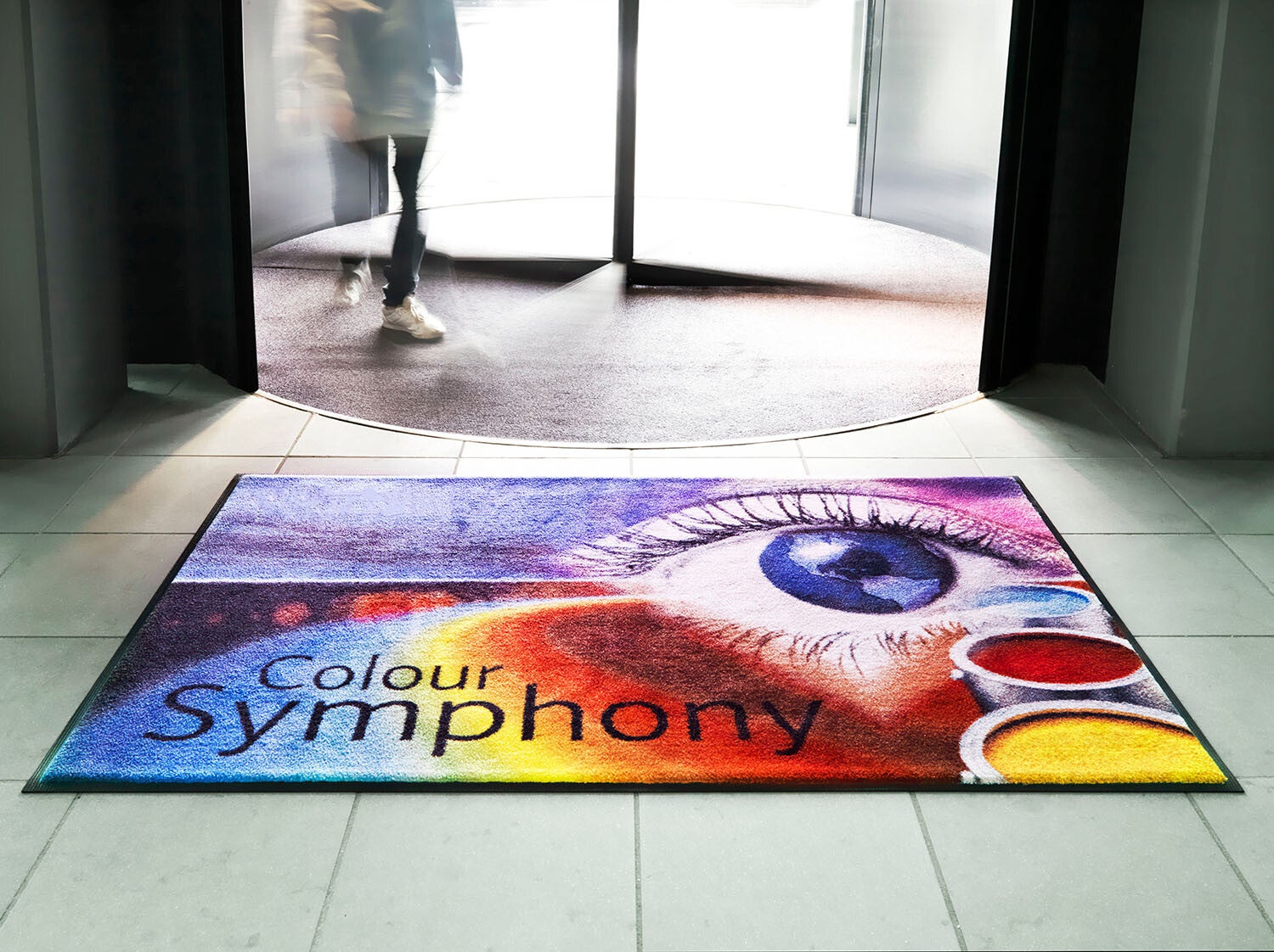coloursymphonyentrance-5-standard-oylukj.jpg