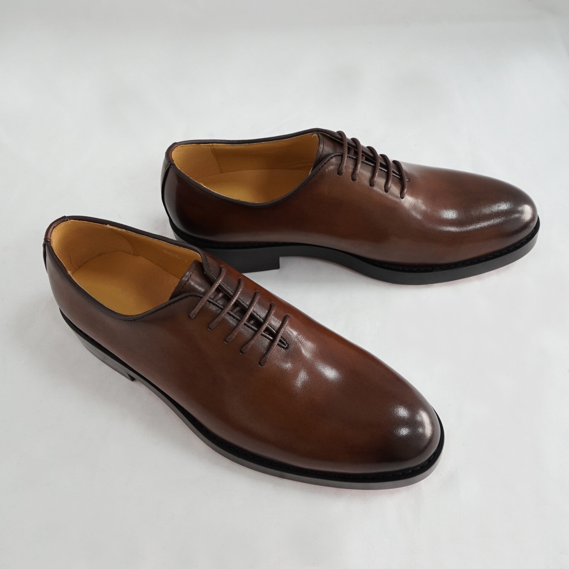 Miraka, Lux Shoes. Model-