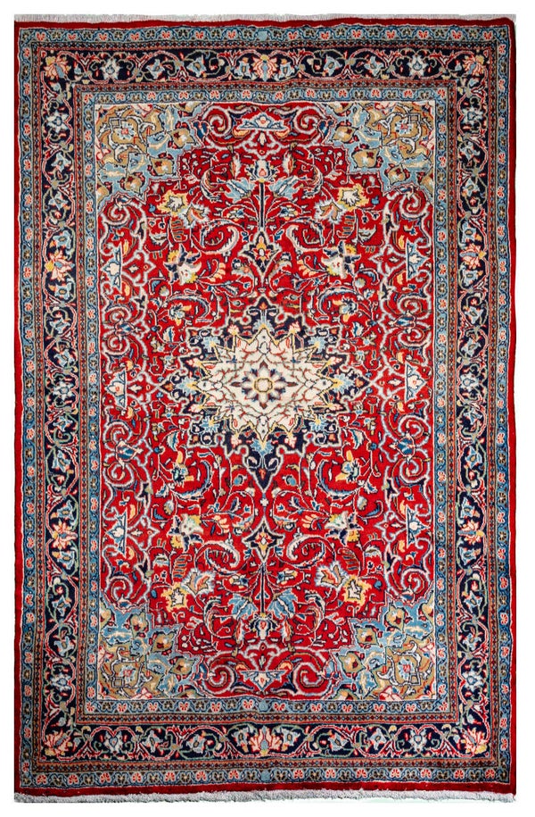 Arak (195 x 133 cm) - Red Medallion Iranian Rug (6.3 x 4.3 ft)