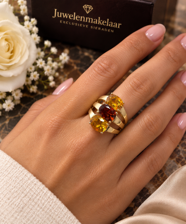 Pre-owned 14 karaat gouden ring met drie citrienen Art.KJ-796