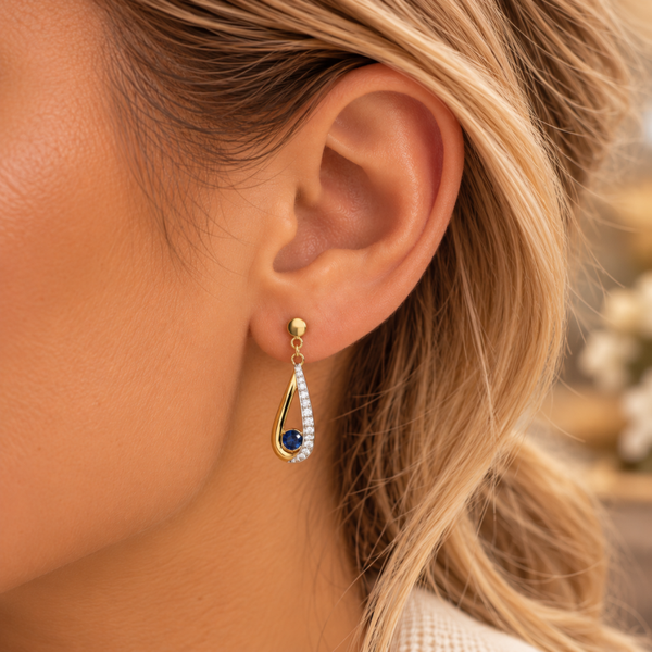 8 Karaat Gouden Oorbellen met Saffier en Diamant – 22 mm art. KJ-991