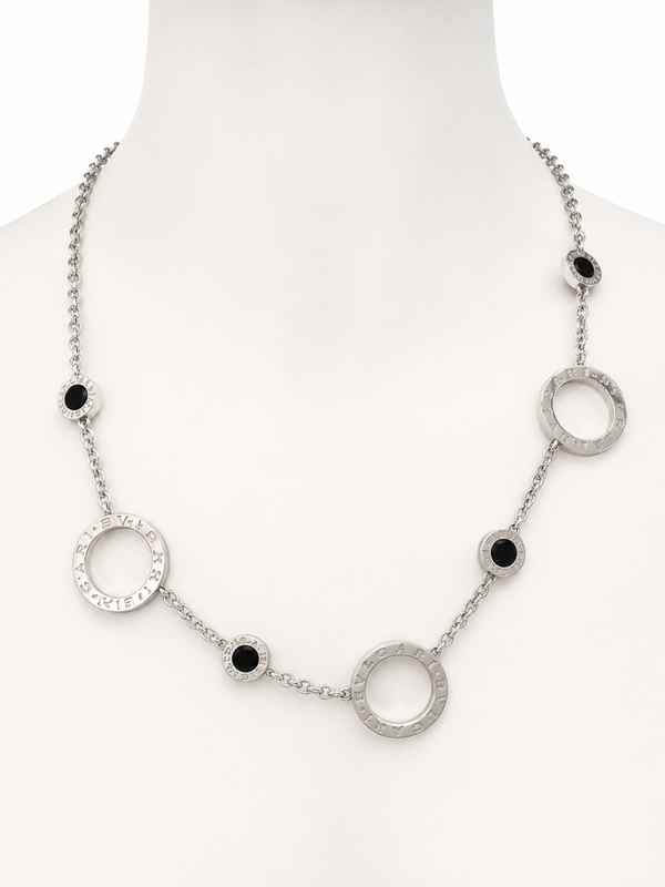 Originele Bulgari collier – 18 karaat witgoud met onyx Art.KJ-870