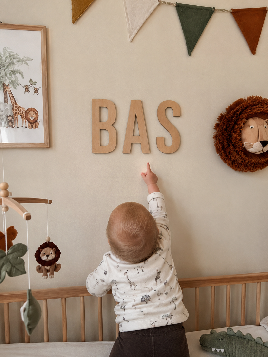 Houten naam - Lettertype Bas