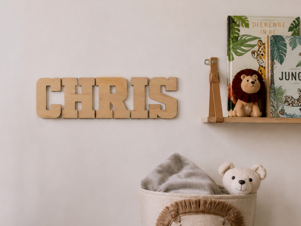 Houten naam - Lettertype Chris
