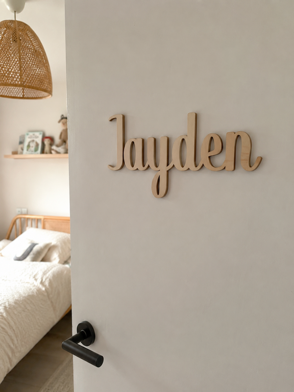 Houten naam - Lettertype Jayden