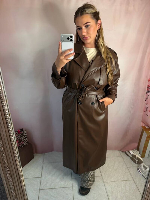 TRENCHCOAT LEER CHOCO