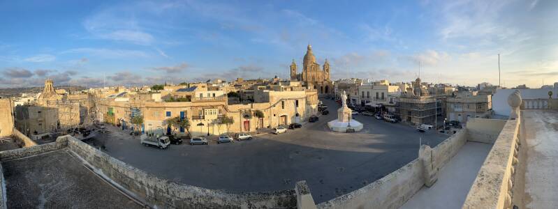 Siggiewi Square - Malta
