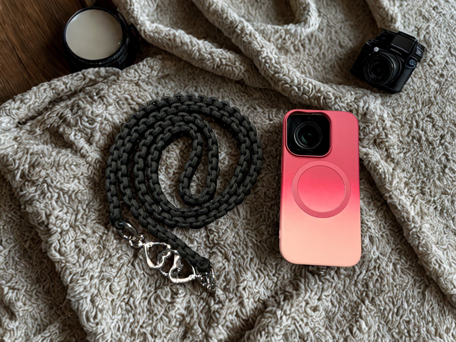 Paracord telefoonkoord crossbody - Sterk & Stijfvol