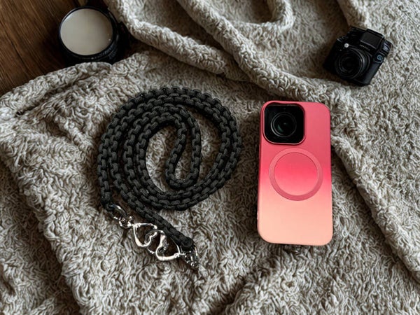 Paracord telefoonkoord crossbody - Sterk & Stijfvol