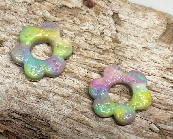 Kinder Bedel; Karen Bloem