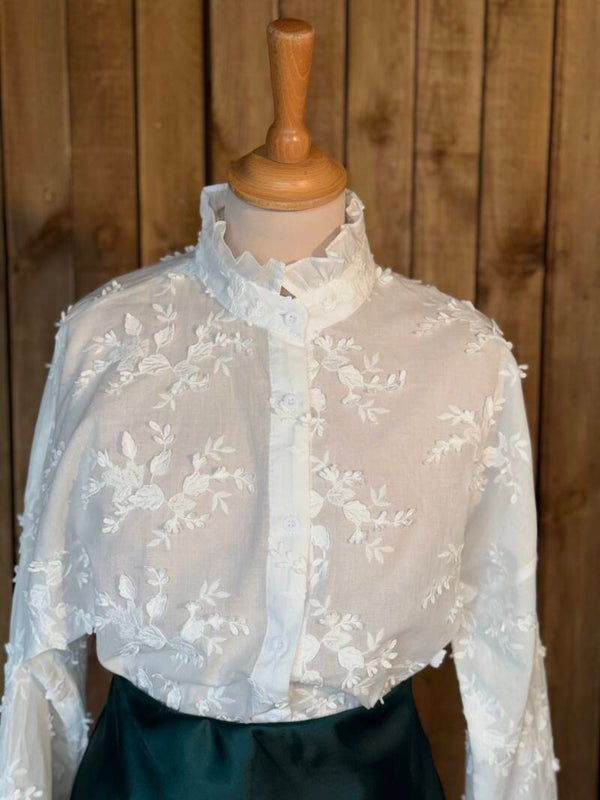 Chemise