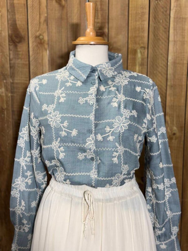 Chemise