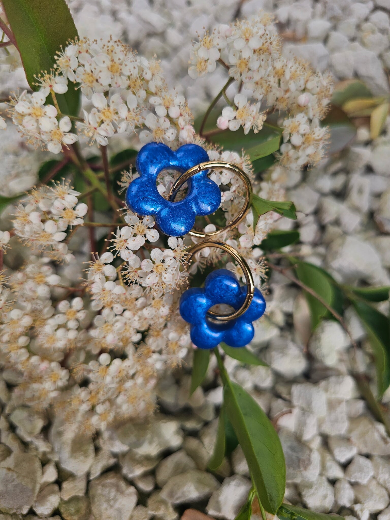 Pampille fleur bleue et sa créole dorée