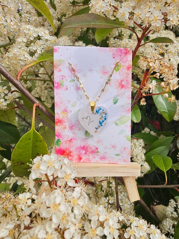 Collier doré coeur bleu