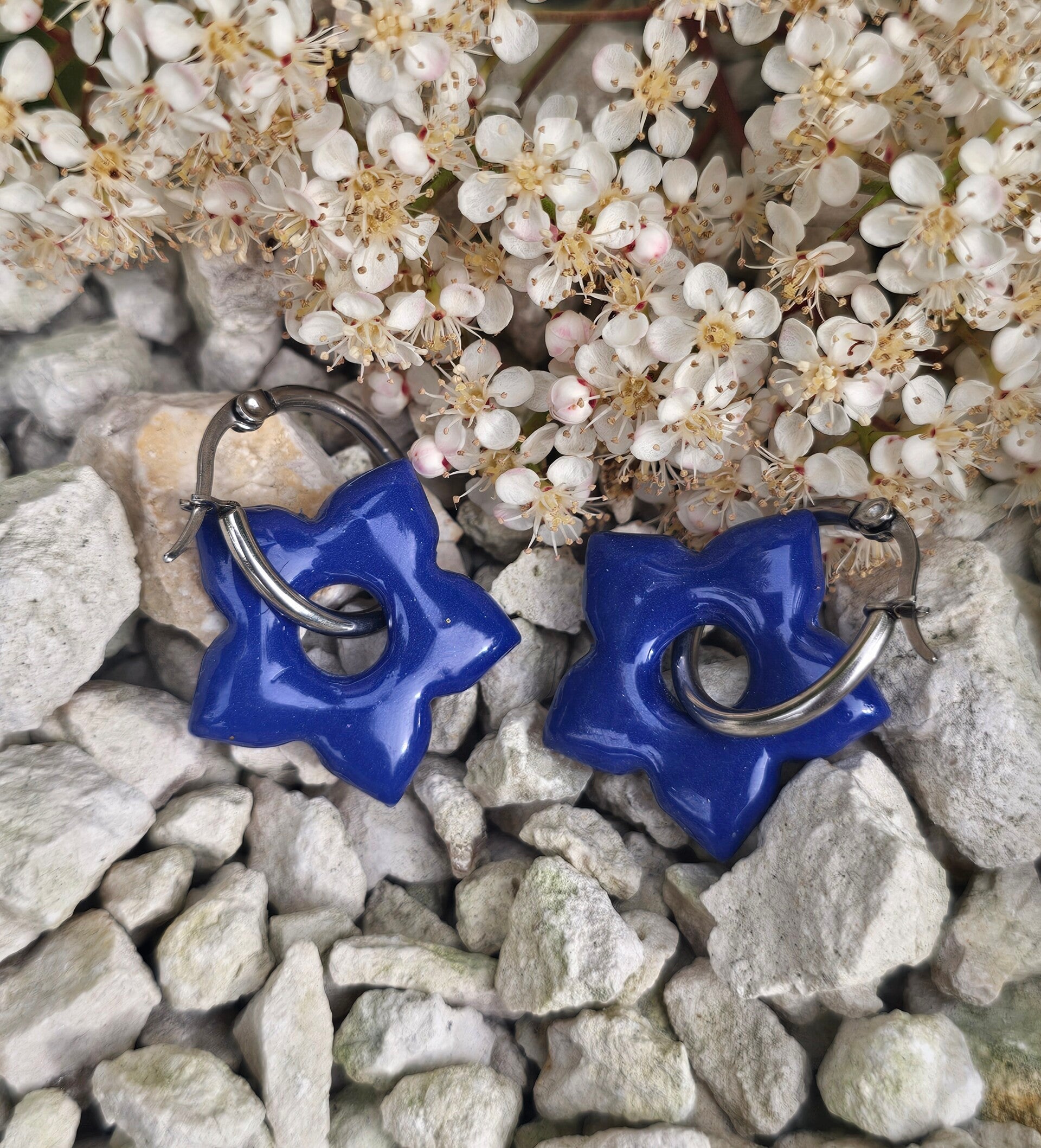 Pampille fleur bleu + créoles argentées
