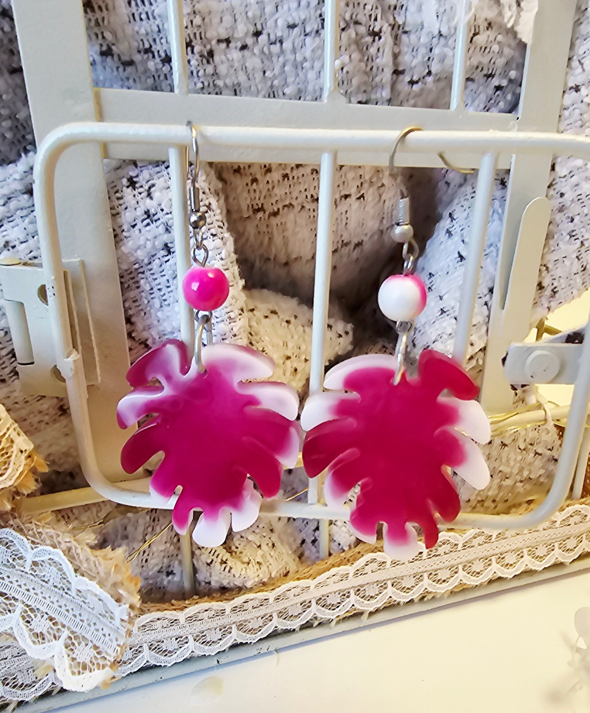 Boucles monsteras roses