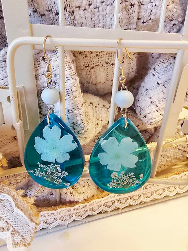 boucles gouttes bleues
