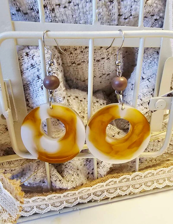 Boucles rondes marrons