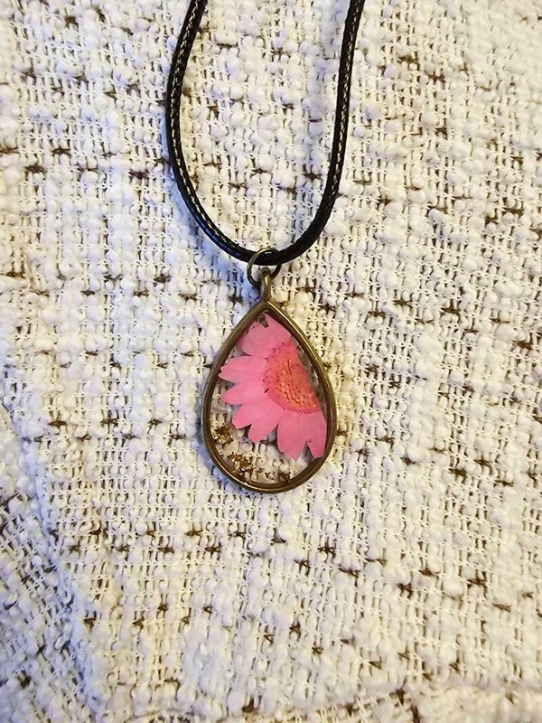 Collier cordon marguerite rose