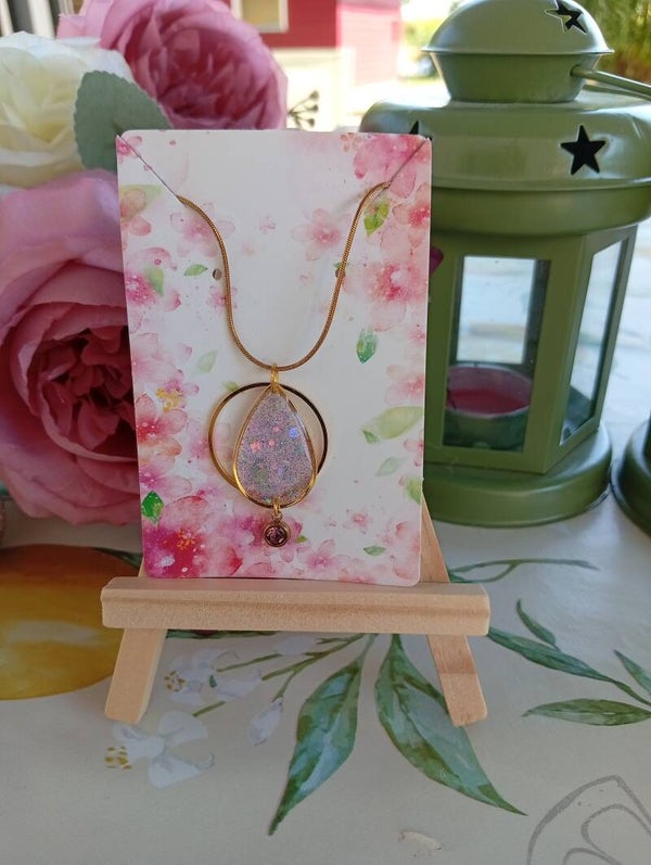 Collier rose paillettes et son diamant rose