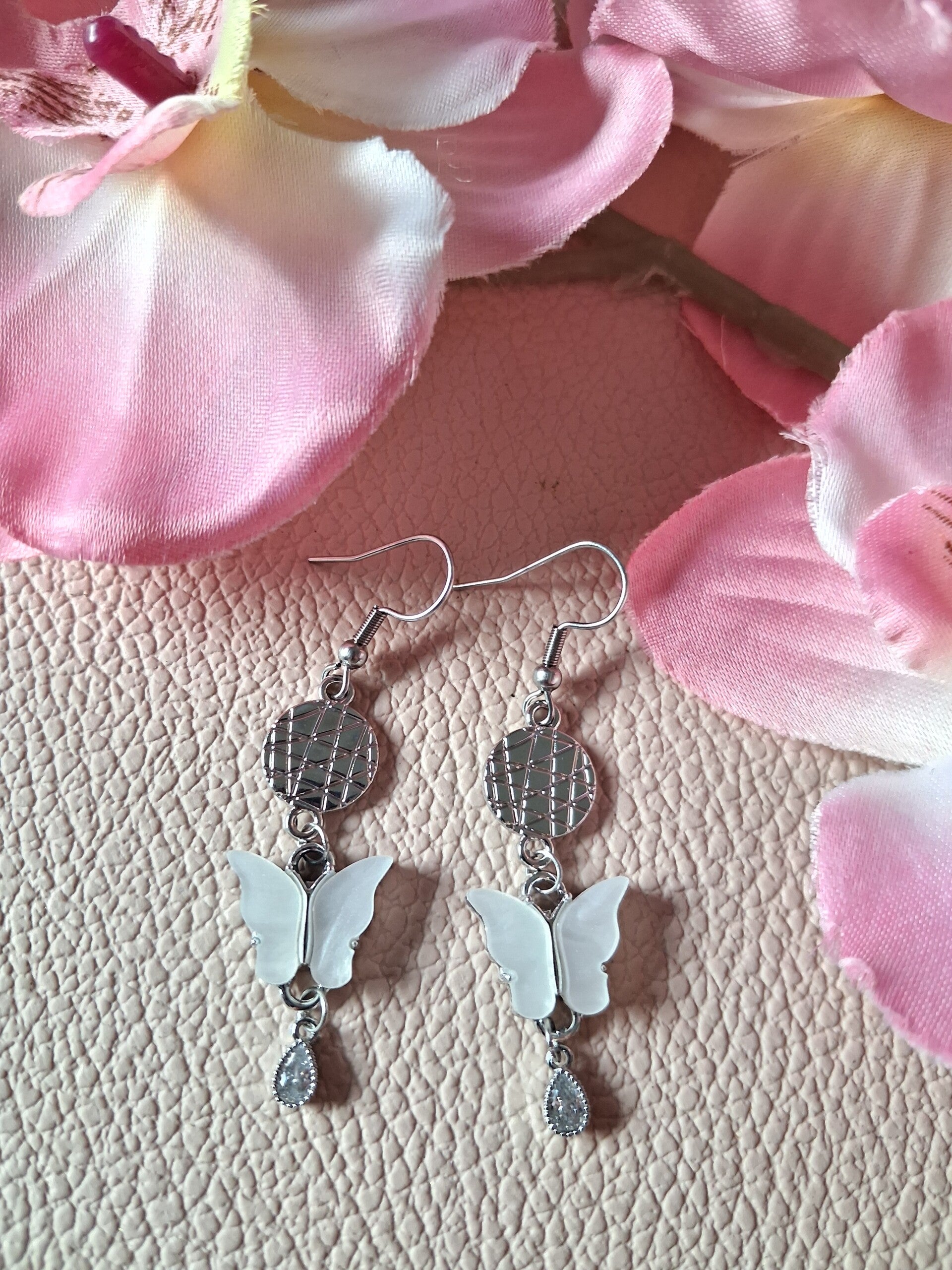 Boucles d’oreilles symétriques