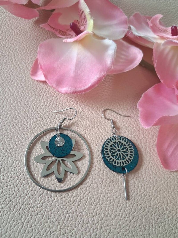 Boucles d’oreilles asymétriques ACIER