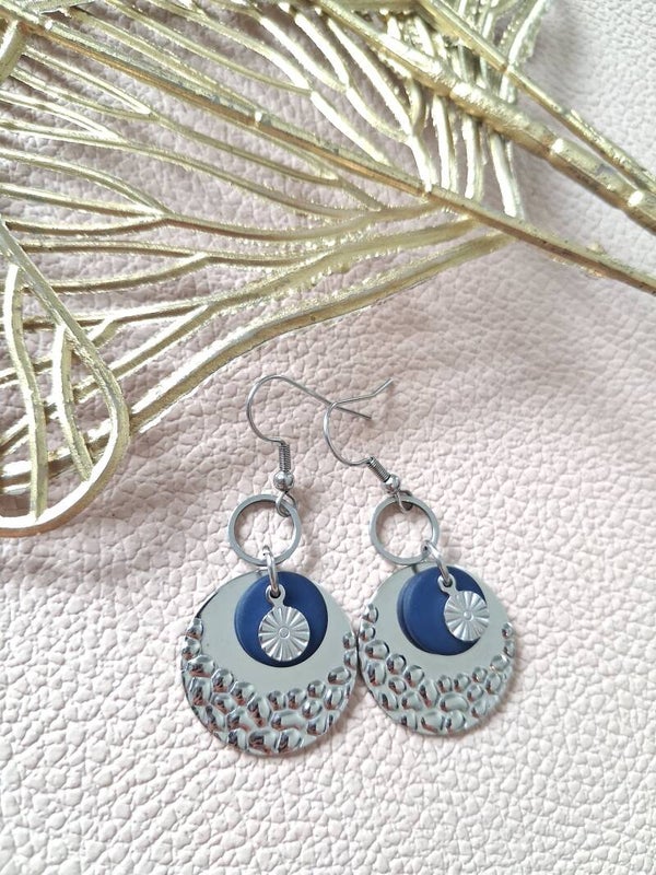 Boucles d’oreilles symétriques ACIER