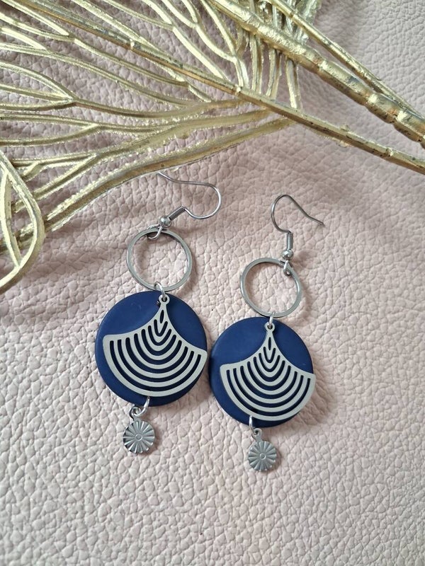 Boucles d’oreilles symétriques ACIER