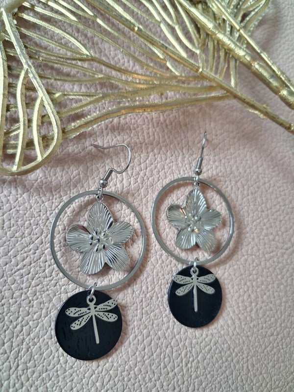 Boucles d’oreilles symétriques ACIER